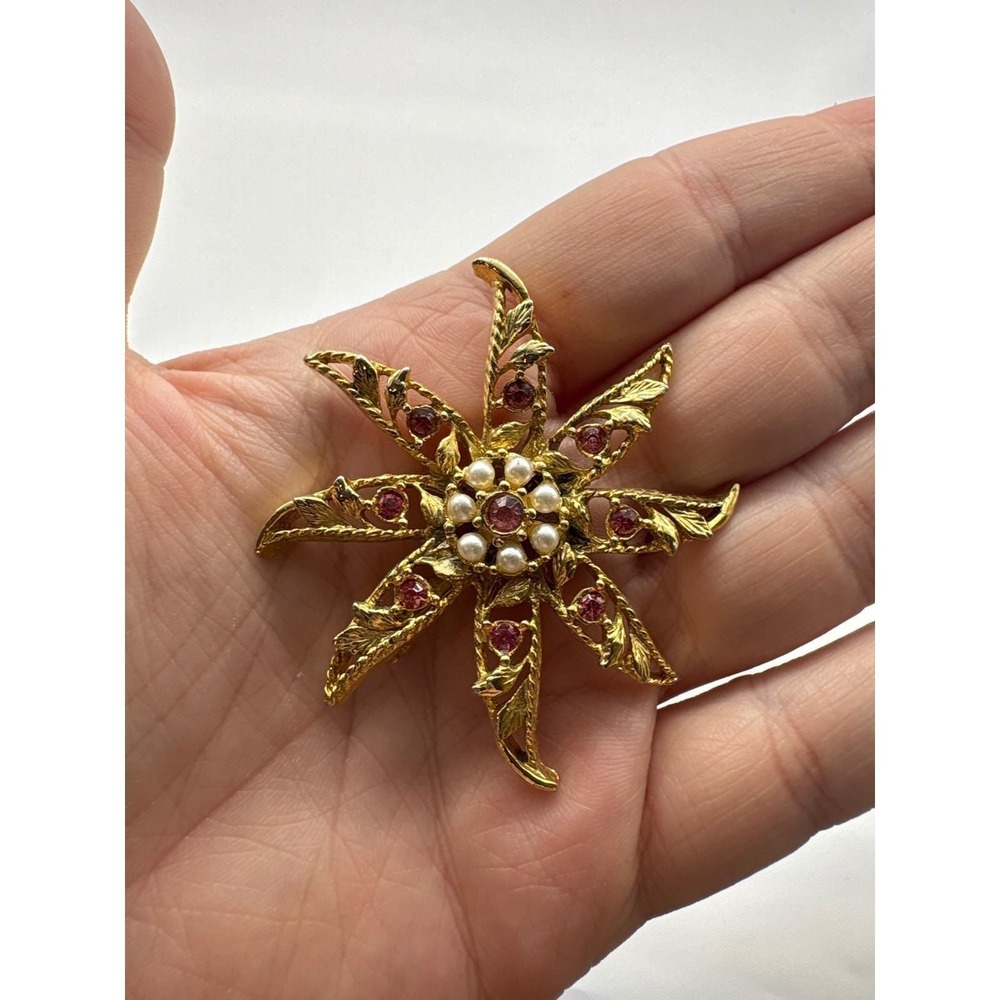 Vintage Gerrys Gold Tone Pink Rhinestone Faux Pearl Starburst Brooch Signed J541